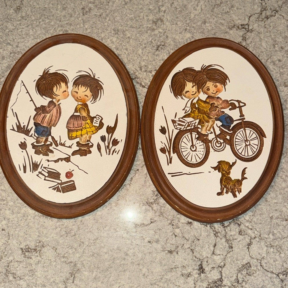 VTG 1974 Modern Art Co. chalk ware boy girl fishing bike Plaque set Wall Decor